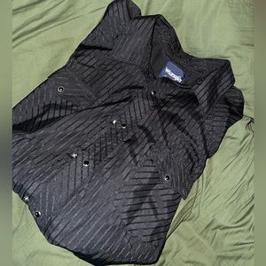 Men’s wrangler button down